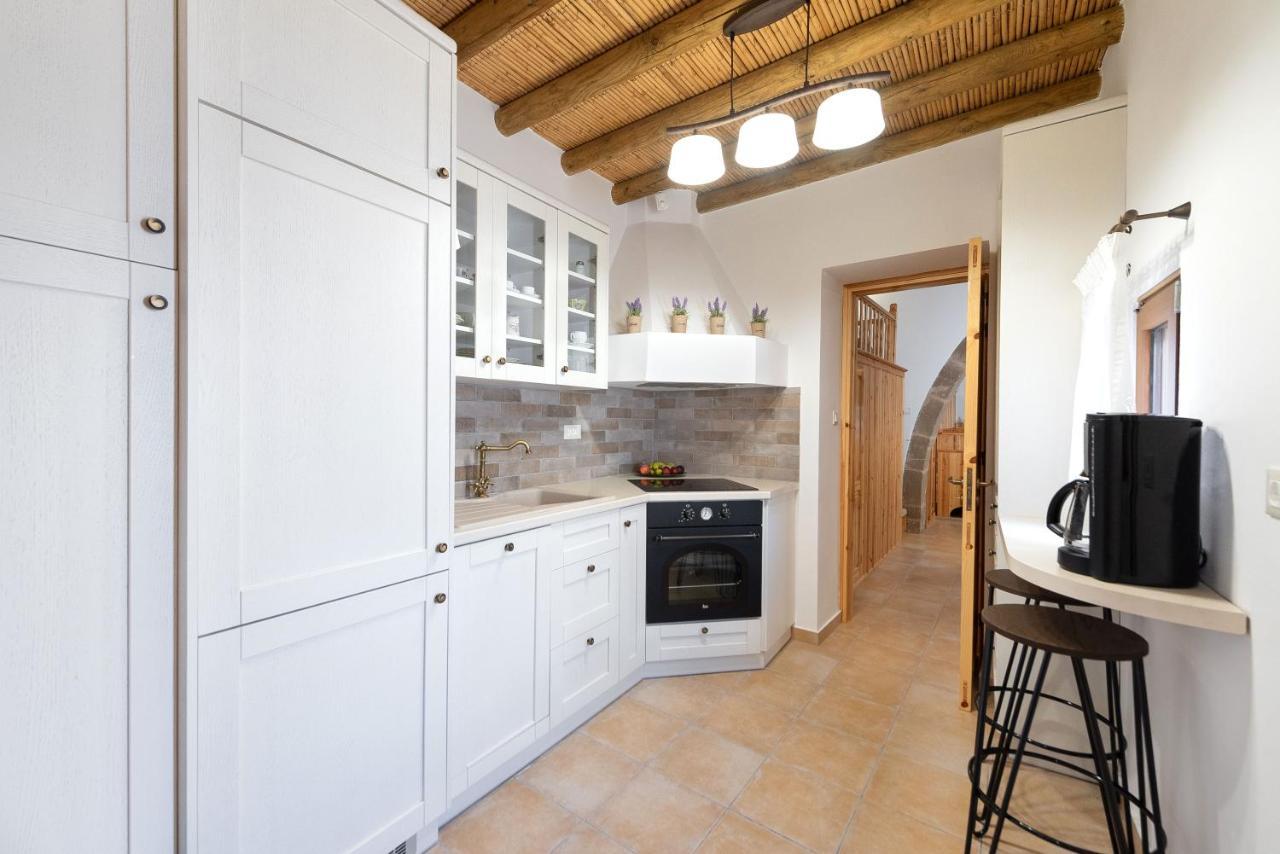 Traditional House Leventis Appartement *